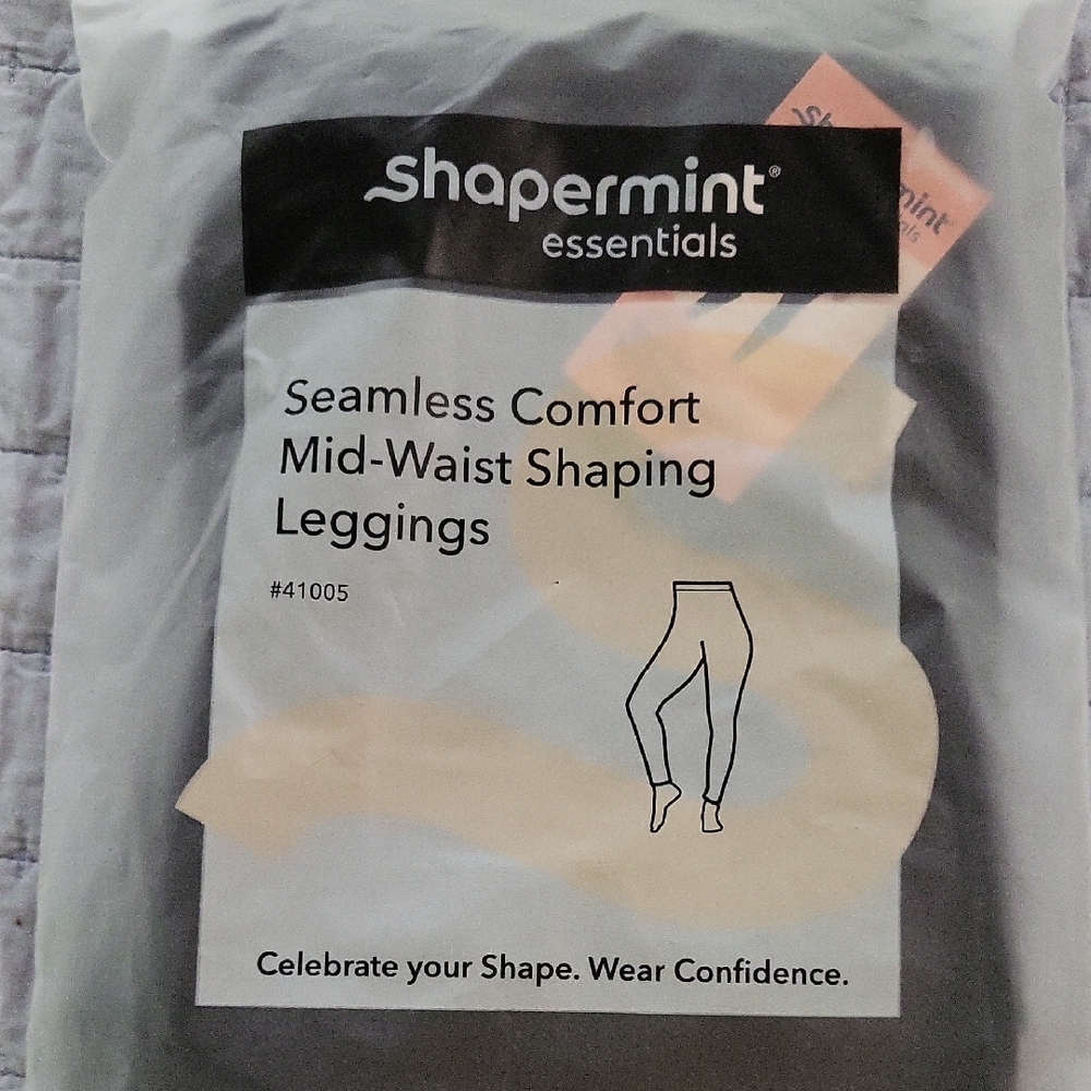 Shapermint Essentials Black Seamless Leggings - image 1